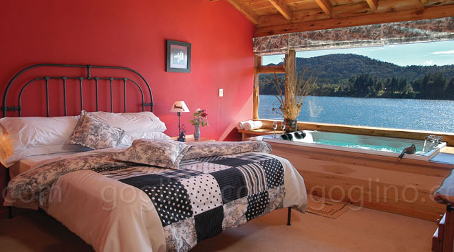 Hotel Puerto Pireo (Lago Nahuel Huapi) - Patagonia Argentina
